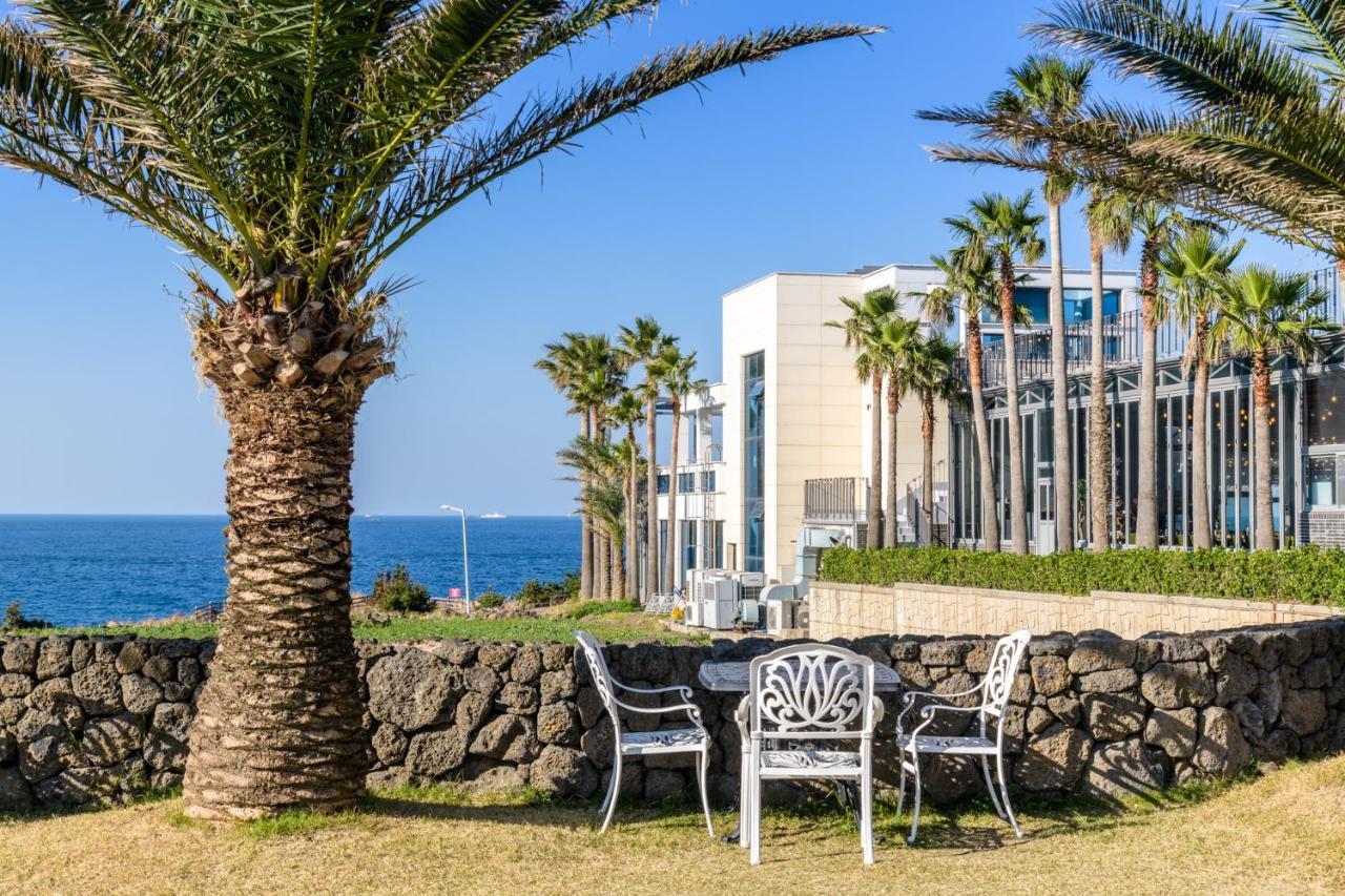 Uni Hotel Jeju Exterior photo