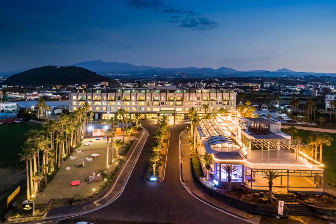 Uni Hotel Jeju Exterior photo